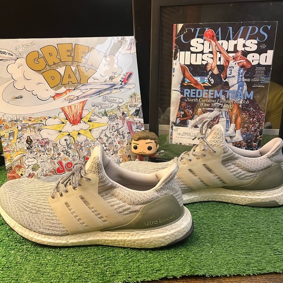 Adidas Ultraboost - Picture 3 of 6